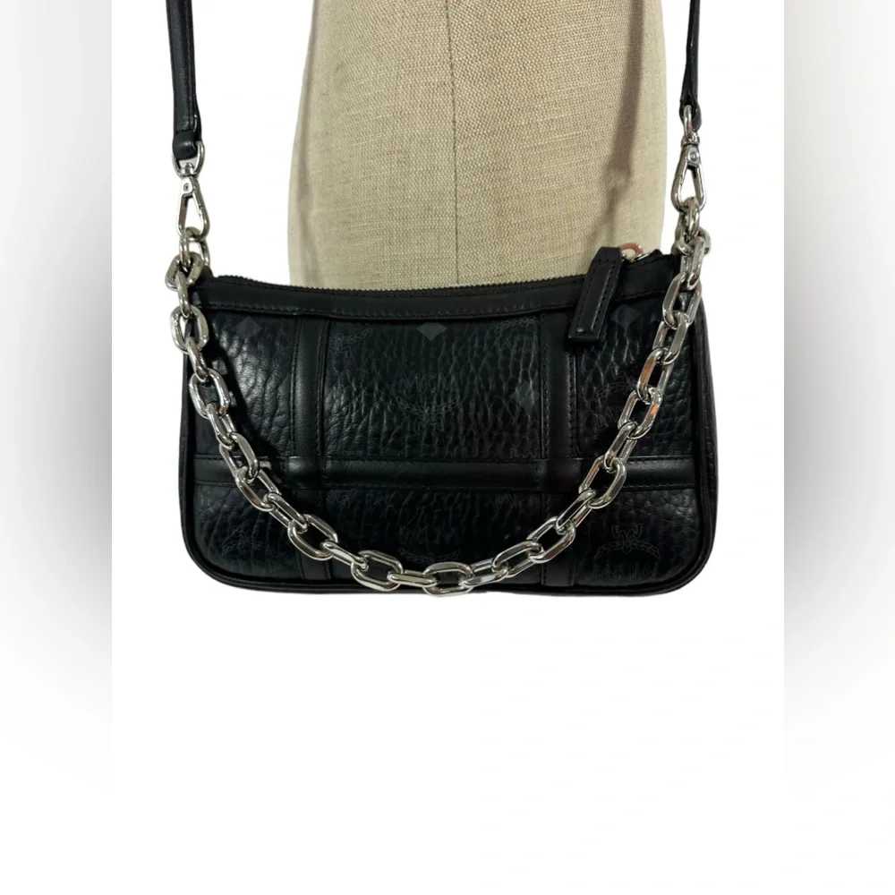 MCM  Michael Cromer Delmy Visetos Mini signature black shoulder bag chain - Picture 2 of 16